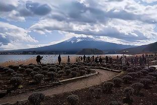 克洛普：齐米卡斯锁骨骨折长时间缺阵 利物浦下半场应该进球